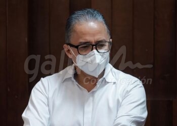 Cancun, 28 de febrero.- El fiscal de Quintana Roo, Oscar Montes de Oca, en entrevista habla del caso Puerto Morelos, y de los principales delitos en el estado, robo y violencia familiarâ€¦
