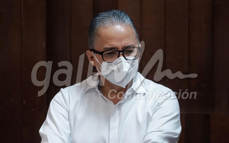 Cancun, 28 de febrero.- El fiscal de Quintana Roo, Oscar Montes de Oca, en entrevista habla del caso Puerto Morelos, y de los principales delitos en el estado, robo y violencia familiarâ€¦