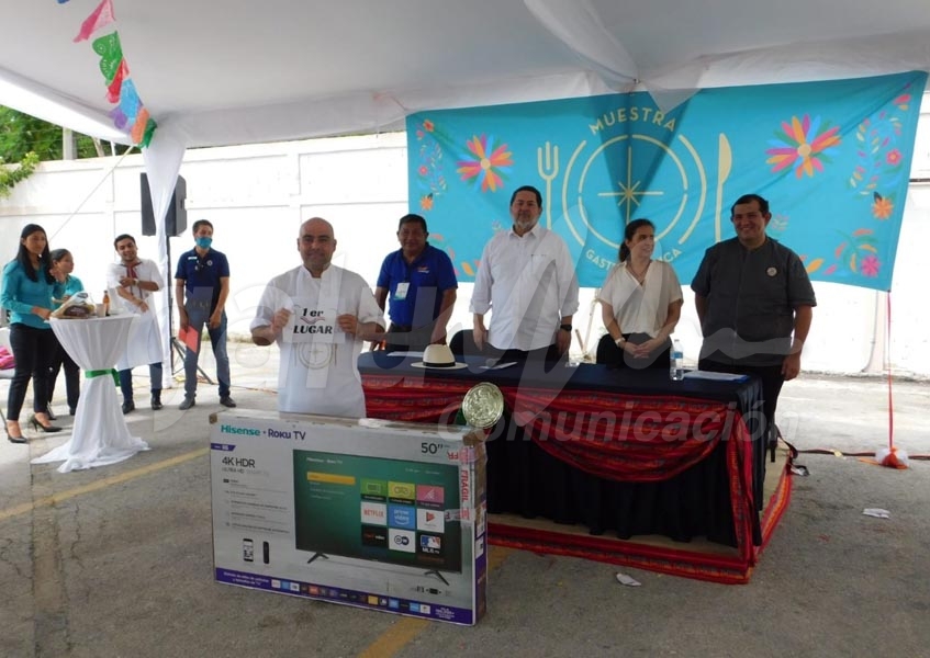 Grupo Lomas celebra tradicional Muestra Gastronómica