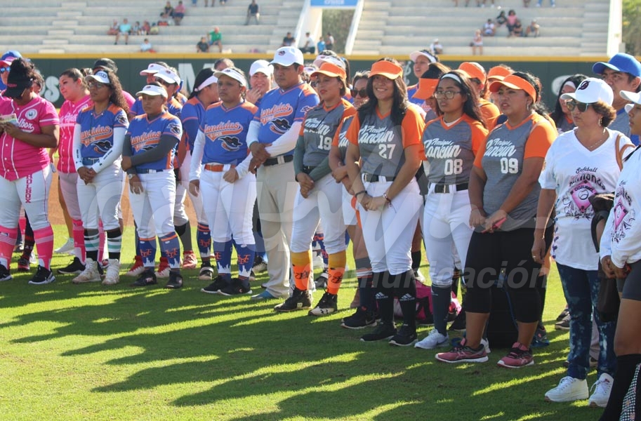 Con más de 300 jugadoras inicia en Cancún Torneo Estatal de Softbol femenil
