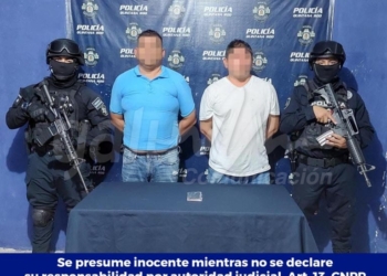 Por agresión física y desobediencia detienen a dos sujetos en Cancún