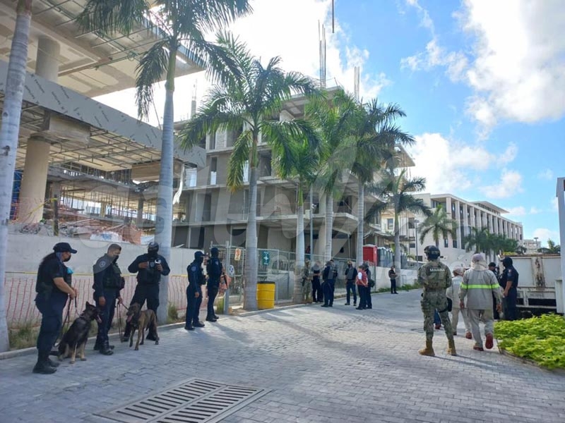 Detectan droga en edificio que se construye en Puerto Cancún