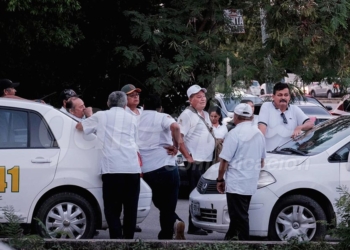 Taxistas de Cancún insisten que Uber aún no puede operar en el Estado