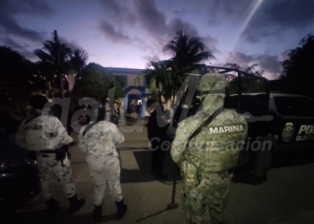 Catean varias casas en Cancún, hay cinco detenidos, entre ellas una menor