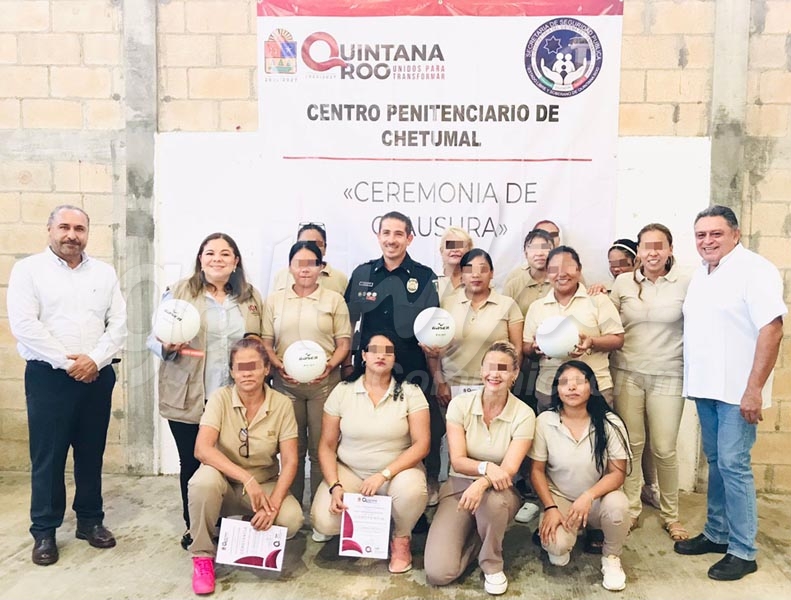 Imparten a internas del penal un curso para elaborar salsas