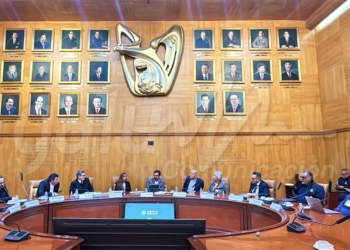 A revisión el plan integral de salud para mejorar el servicio