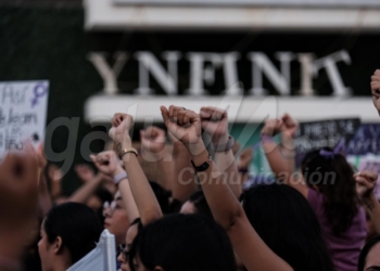 Cientos de personas conmemoran día de la mujer en Quintana Roo