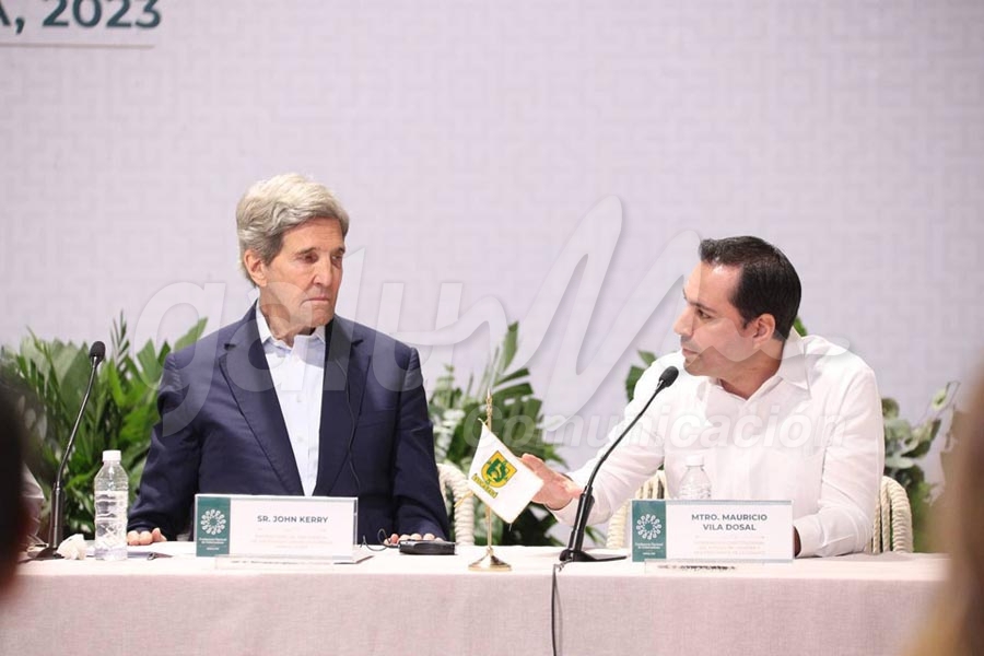 Gobernador yucateco reitera compromiso climático en Oaxaca