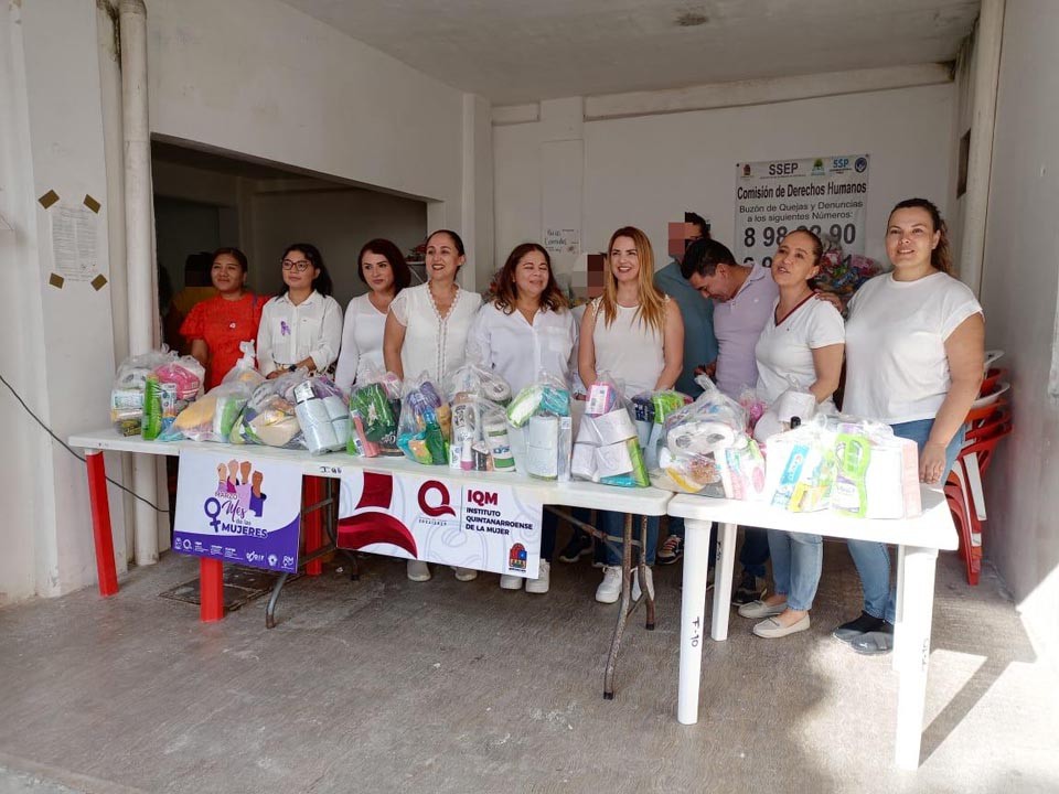 Acercan servicios a mujeres recluidas en los penales del estado