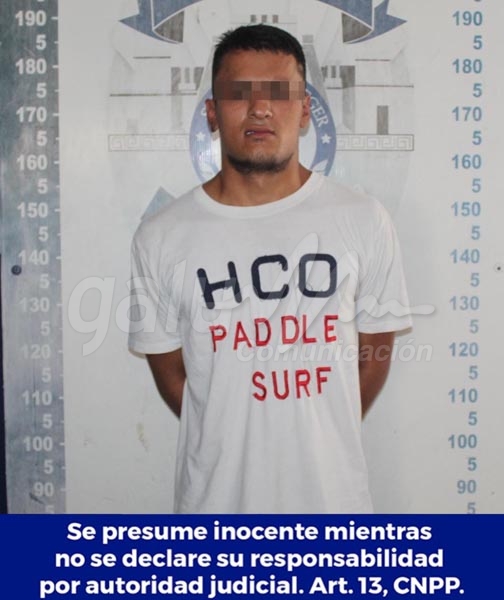 Interceptan en Cancún a colombianos que llevaban armas y drogas