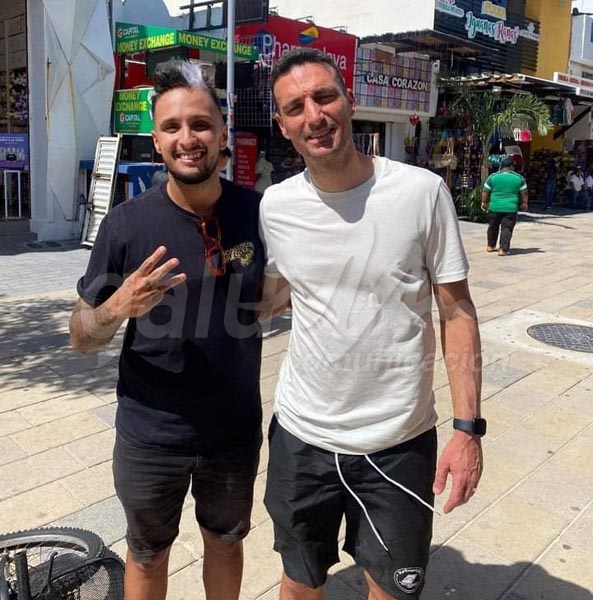 Lionel Scaloni técnico campeón mundial de fútbol vacaciona en el Caribe Mexicano