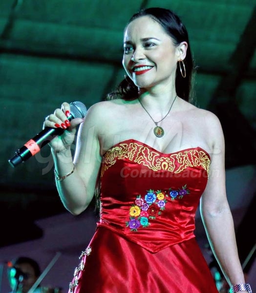 La cantante Edith Encalada recibirá la medalla “Silvia Pinal”