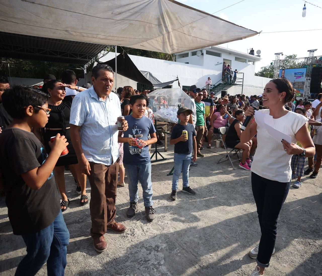 Cumple 30 años agrupación de tianguistas y comerciantes ambulantes de Cancún