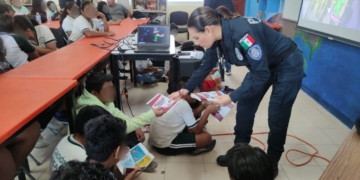 Policía Cibernética de Quintana Roo lleva cursos de prevención