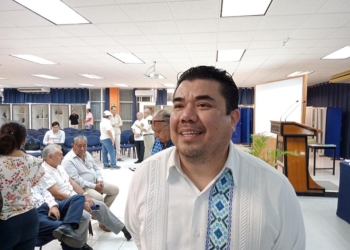 Buscan reposicionar al aeropuerto de Chetumal