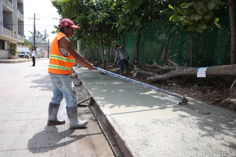 Conectan con ciclovía la colonia Donceles 28 y Puerto Juárez de Cancún