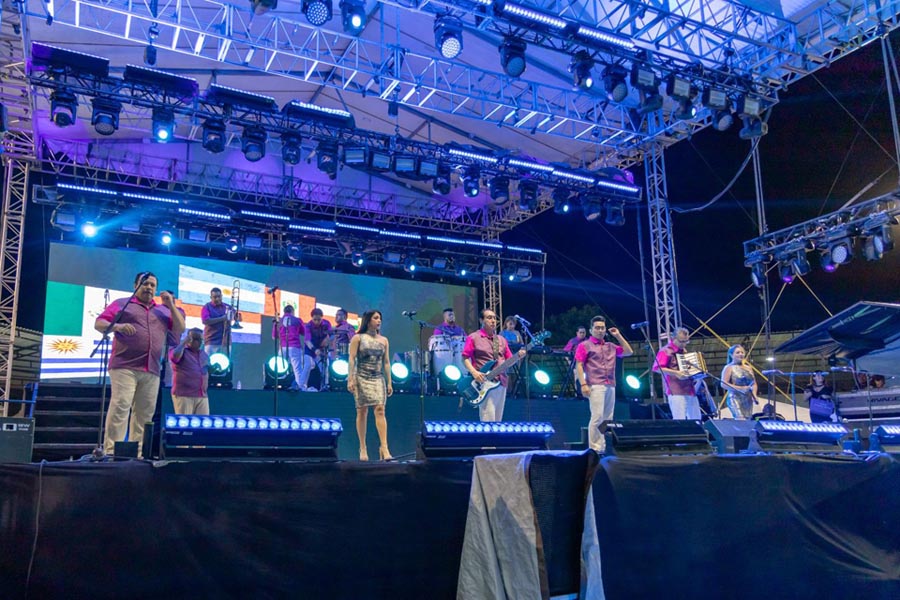 Con Los Ángeles Azules, Tulum celebra 15 años como municipio