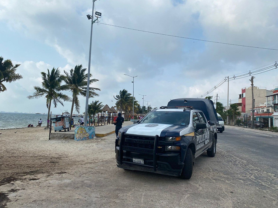 Refuerzan la vigilancia en las playas de Cancún