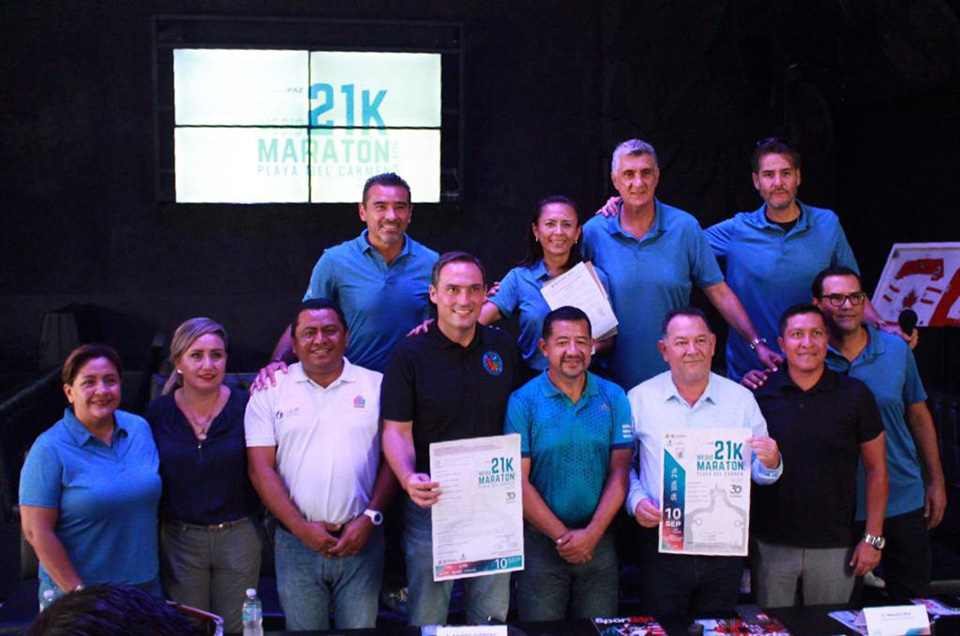 Presentan “21k por la Paz”, el Medio Maratón Playa del Carmen