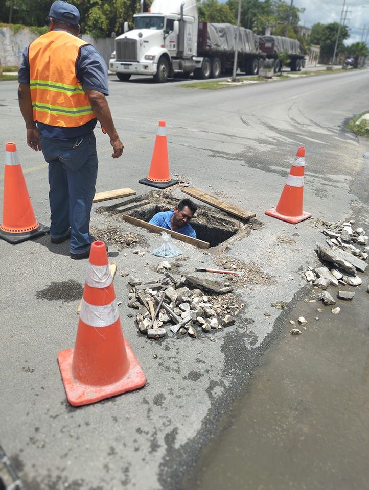 Ayuntamiento previene encharcamientos en Carrillo Puerto