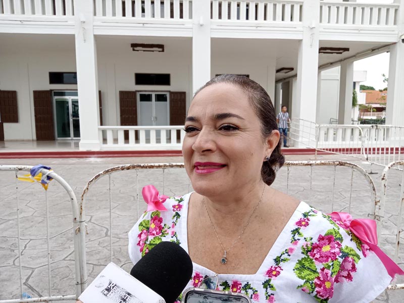Alcaldesa de Cozumel rehúsa hablar de sus aspiraciones para reelegirse