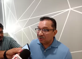 Acuerdo por canje de vales generará derrama de más de cuatro mdp en papelerías de Q.Roo