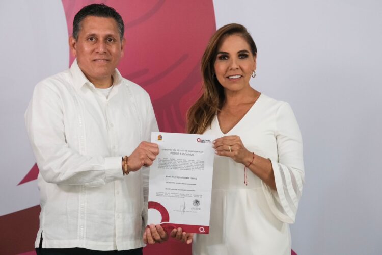 Recibe Julio César Gómez Torres nombramiento como titular de la SSC de Quintana Roo