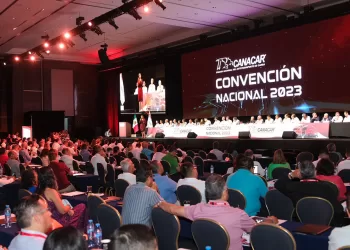 Llamado a mejorar la actividad en el transporte de carga