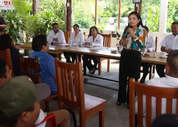 Buscan regularizar a prestadores de servicios de la Ruta de los Cenotes