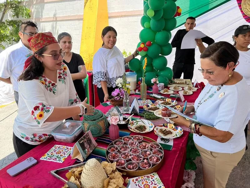 Un éxito muestra gastronómica de cadena hotelera de Quintana Roo entre sus colaboradores
