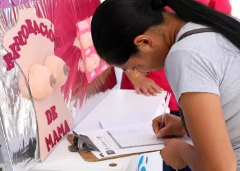 Solidaridad intensifica esfuerzos en la lucha contra el cáncer de mama
