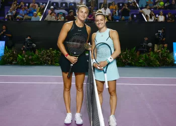 Arrollador inicio de Aryna Sabalenka en las WTA Finals Cancún