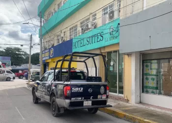 Rescatan a familia que mantenían bajo secuestro virtual en un hotel de Cancún