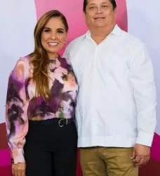 Se reúne la gobernadora Mara Lezama con Rubén Carrillo nuevo dirigente de taxistas de Cancún