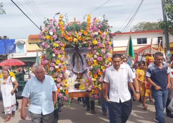 Se realiza en Kantunilkín procesión en honor a la Virgen de la Inmaculada Concepción