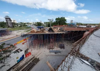 Esperan que a finales de año esté listo el puente “Nichupté” de Cancún