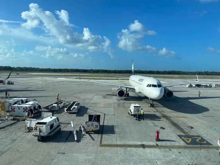 Bajón notorio de operaciones en el aeropuerto de Cancún