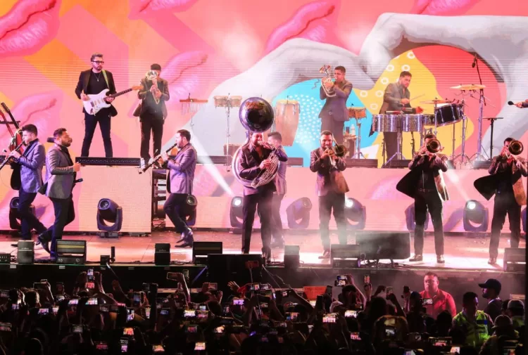 Más de 22 mil personas disfrutan presentación de banda MS durante el Carnaval de Solidaridad