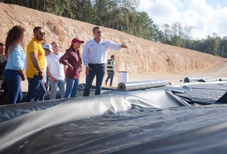 Recorren nueva celda para residuos sólidos en Cancún