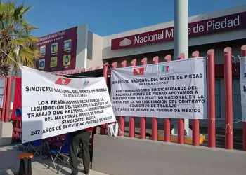 Sigue la huelga de trabajadores del Nacional Monte de Piedad, negociaciones estancadas