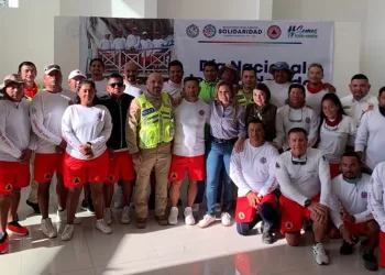 Salvavidas de Solidaridad contarían con seguro de vida