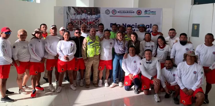 Salvavidas de Solidaridad contarían con seguro de vida