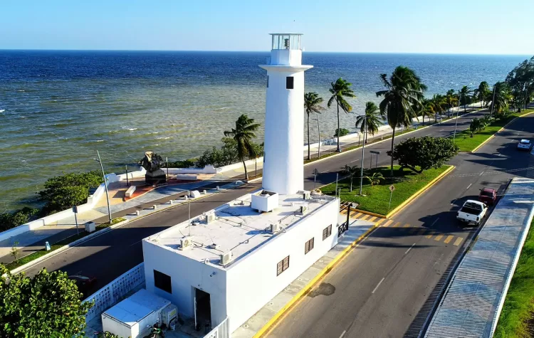 Abren el Faro de Chetumal para visitas guiadas