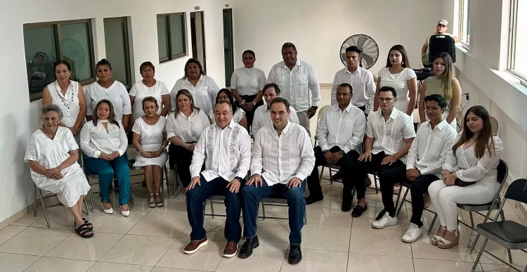 Presentan planilla de la coalición PAN-PRI por la presidencia municipal de Cancún