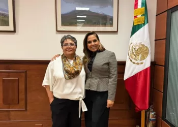 Analizan Mara y AMLO nuevo decreto para la zona libre del Sur