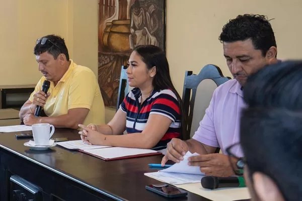 Funcionarios de Felipe Carrillo se separan de sus cargos con licencia