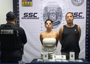 Pareja es sorprendida cuando intercambiaba drogas