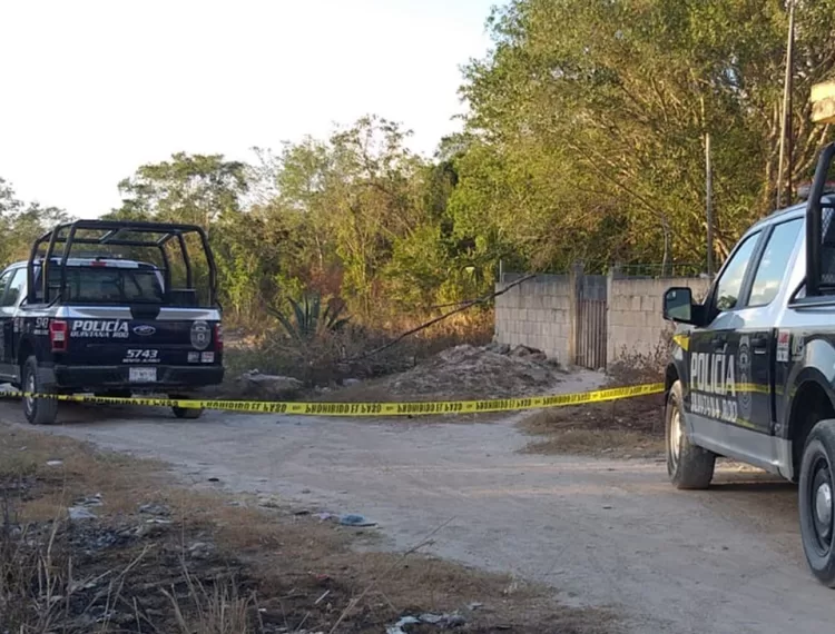 Encuentran en Alfredo V. Bonfil el cuerpo de una mujer entre la maleza
