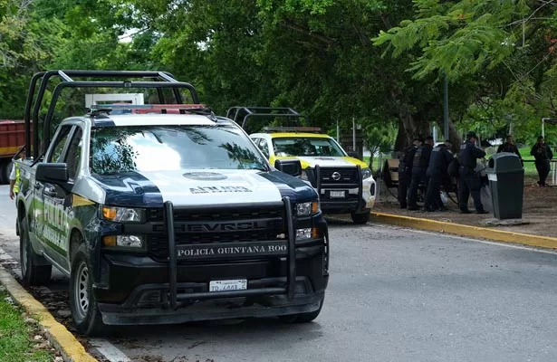 Dos detenidos en la zona hotelera por delitos contra la salud