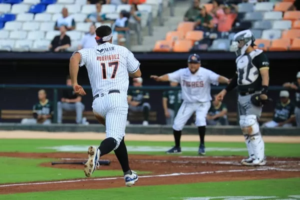 Tigres evita la barrida y supera 3-0 a los Bravos